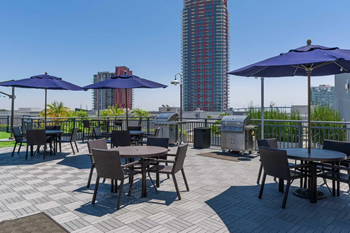 Rooftop deck with stunning city views
